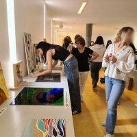 Exposição dos trabalhos «Desenhar Emoções» do 10º ano de artes
